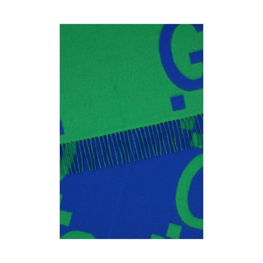 Gucci Printed Wool Scarf 🔴 - Picture 4 of 10